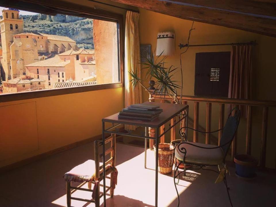 Casa De Santiago Affittacamere Albarracín Esterno foto